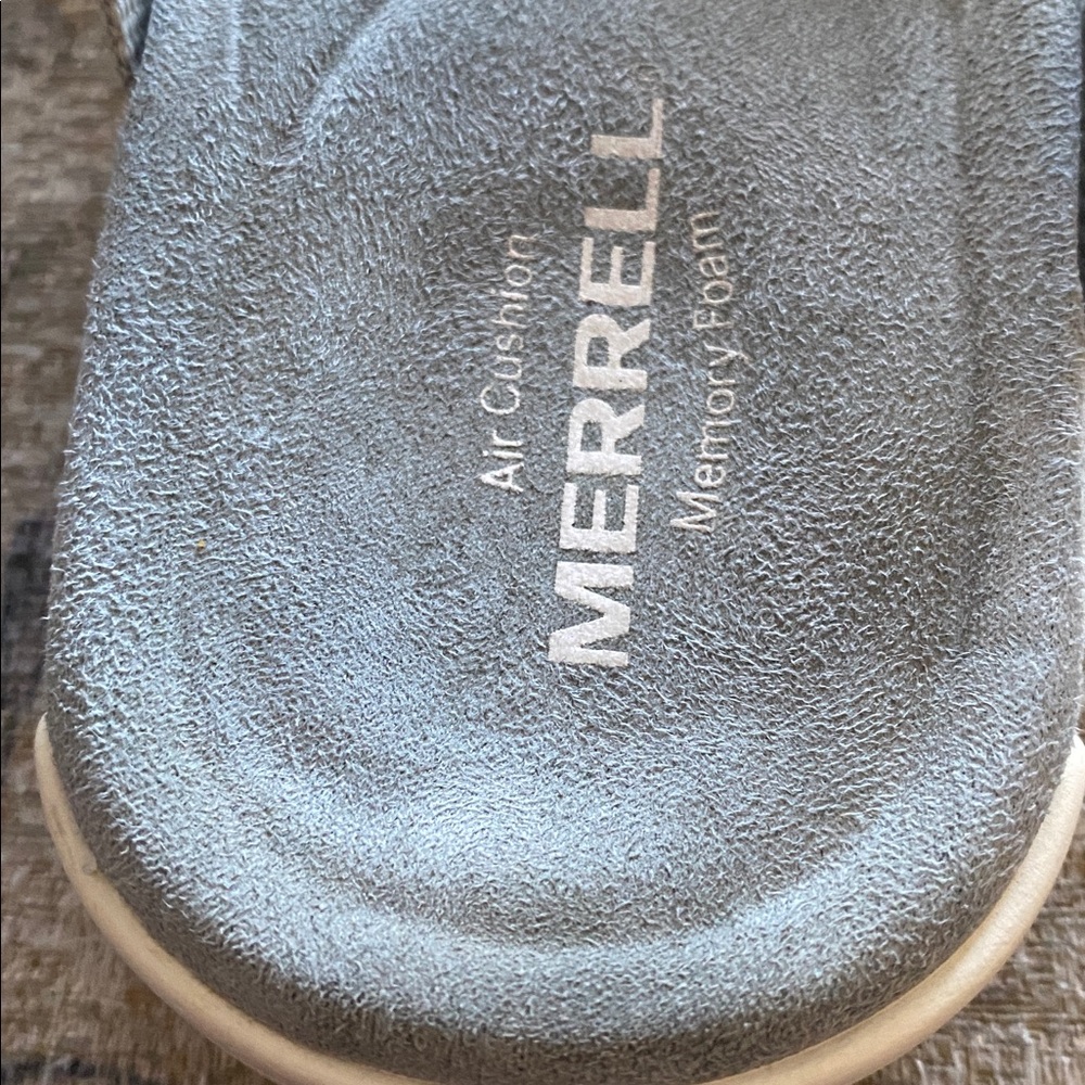 Merrell Women's Sandals in Gray size 7 Velcro closers - Picture 5 of 9